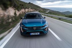 PEUGEOT_408_TESTDRIVE_2211TC516