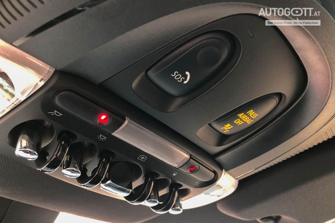 Mini-Countryman-JCW-Innen