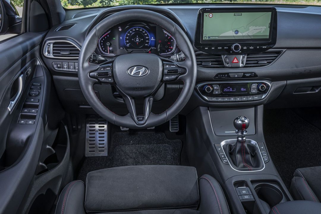hyundai-i30-0820-72