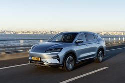 4CD754E6-22AD-424F-A0EE-0DA050E2BA87