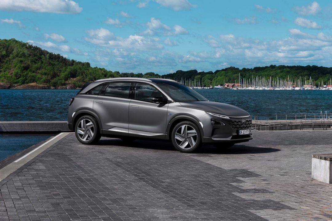 hyundai-nexo-july2018-27-exterior_jpg