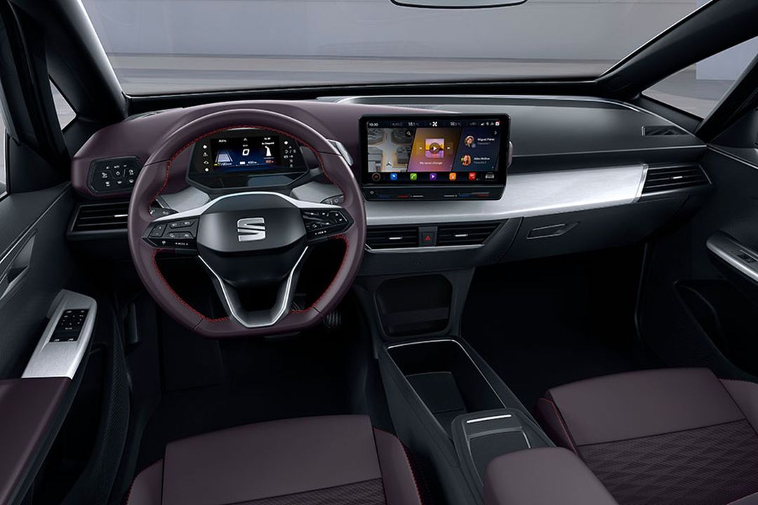 Das neue Seat el-born Cockpit ist ziemlich nüchtern ausgefallen.