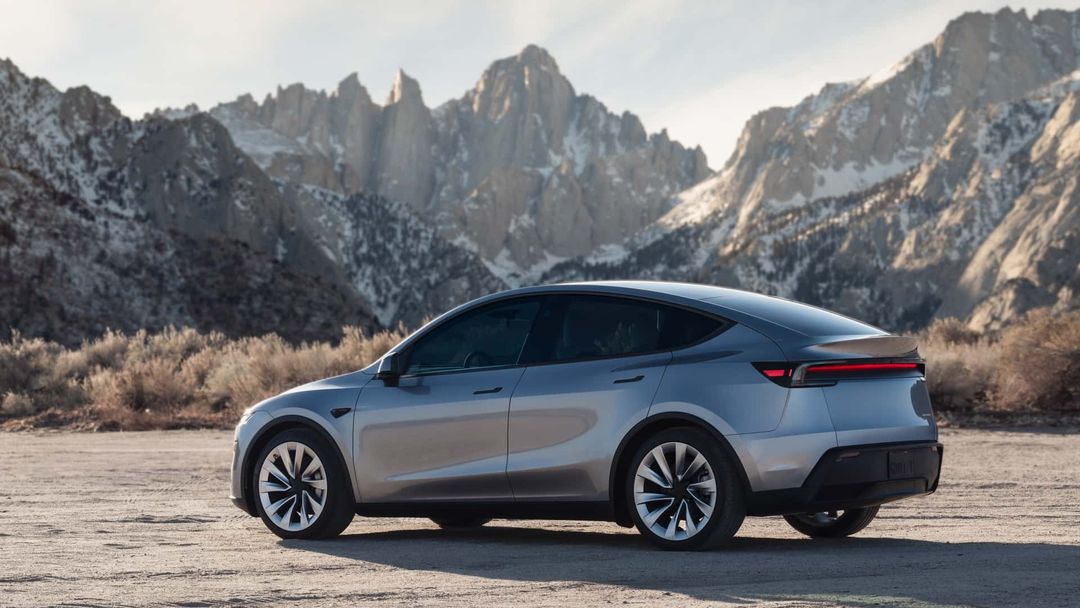 tesla-model-y-2025-das-exterieur