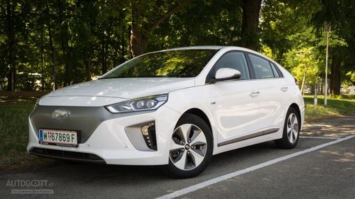 Hyundai-Ioniq-Elektro-4