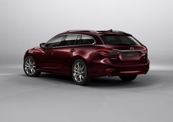 2023_mazda6_global_wgn_20thsv_still_7_highres