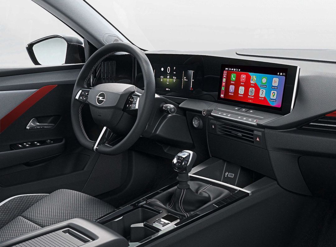 24_Opel-Astra-518297