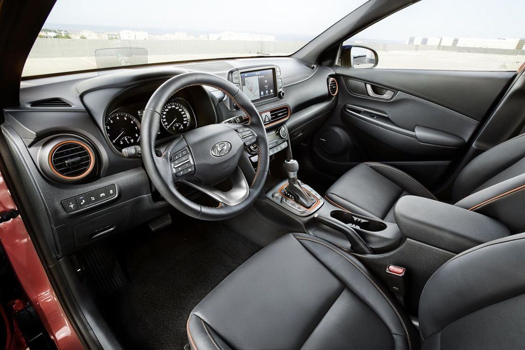 Hyundai_Kona_03