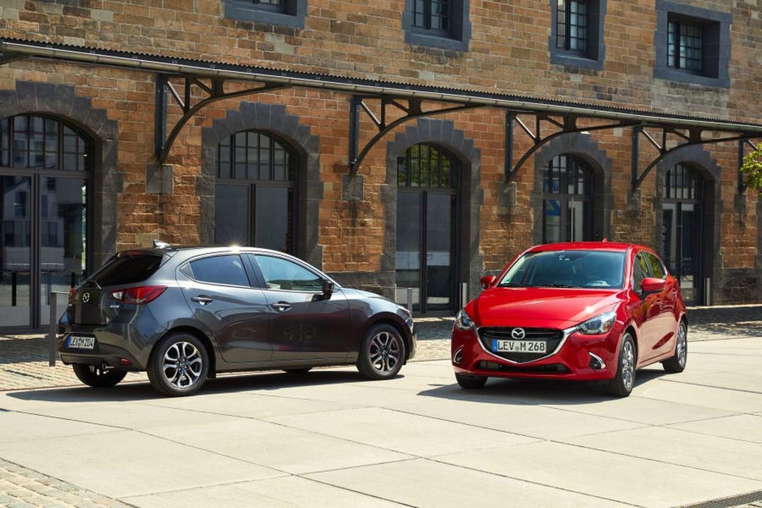 Der neue Mazda 2 hat serienmäßig die Fahrdynamikregelung G-Vectoring Control an Bord.