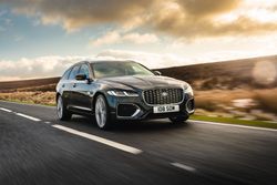 Jag_XF_Sportbrake_21MY_Driving_270121_7882