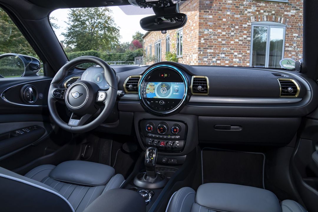 P90486076_highRes_mini-cooper-s-clubma