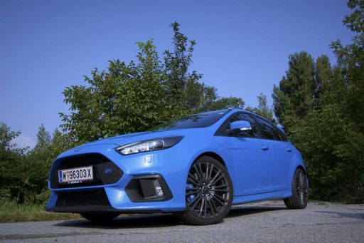 Ford-Focus-RS