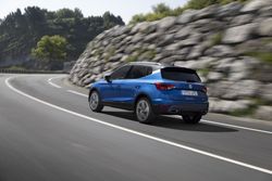 seat-arona-One-car-countless-possibilities_04_HQ